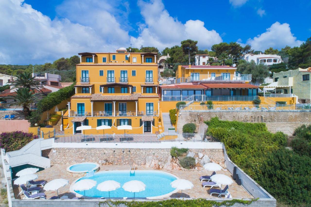 Lu' Hotel Maladroxia SantʼAntìoco Exterior foto